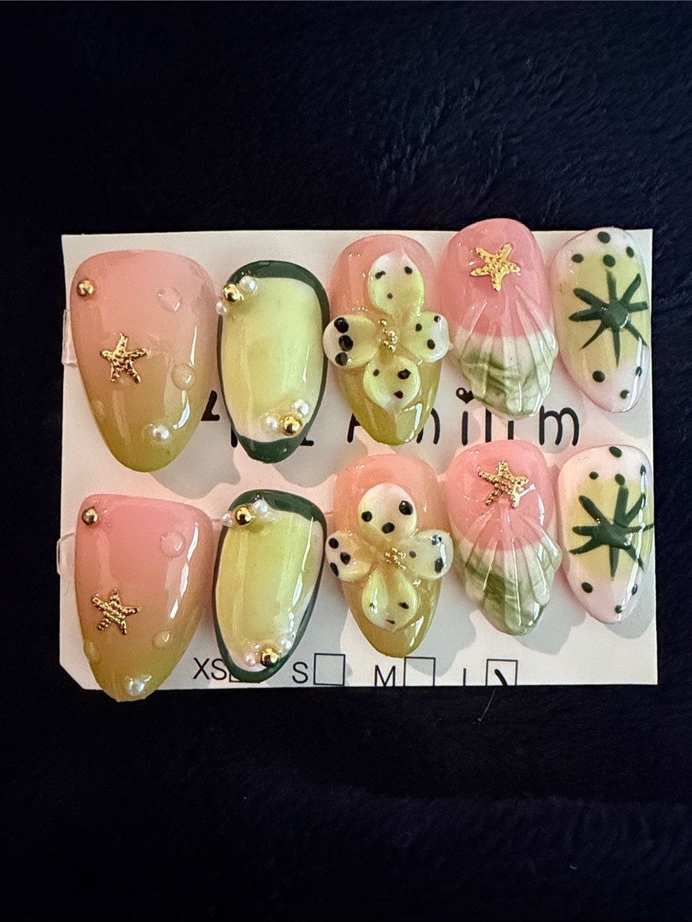 Hand-Painted Green Floral Seashell acrylic Press-On Nails